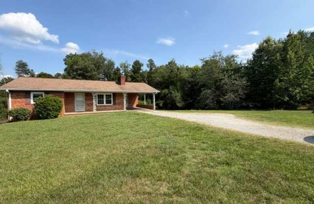 NEW RENTAL LISTING - TAYLORSVILLE Gallery 4