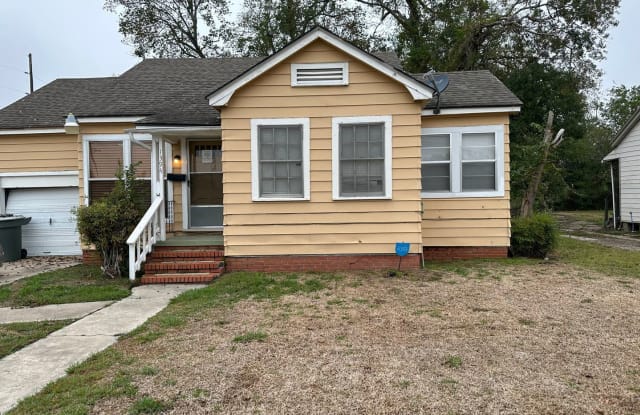 1394 Elgie - 1394 Elgie Street, Beaumont, TX 77705