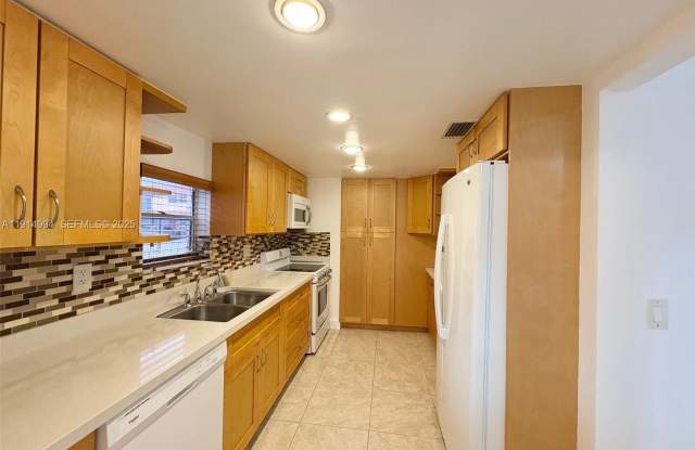 6568 SW 41st Pl photos photos 6568 SW 41st Pl photos photos