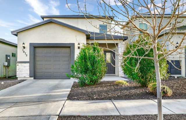 Upper Valley 2 Bedroom 2.5 Bath photos photos