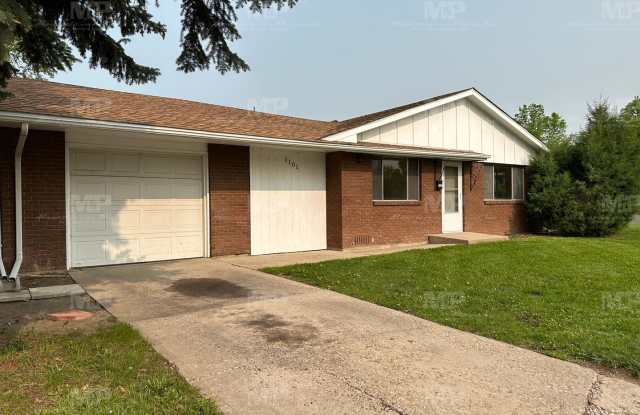 1101 S. Bryan Ave. photos photos