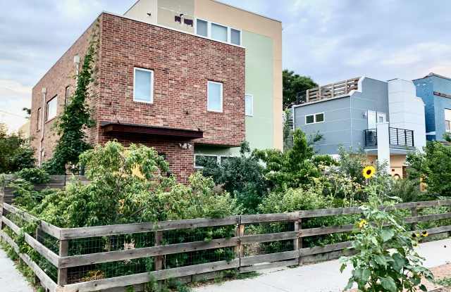 3288 Arapahoe St - 3288 Arapahoe Street, Denver, CO 80205