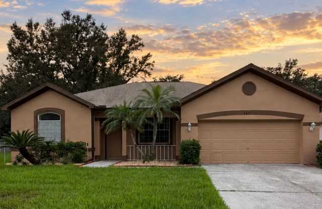 Beautiful 3 bed/2 bath home in the heart of Plant City! Gallery 1