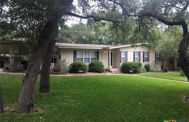890 Laurel Lane photos photos