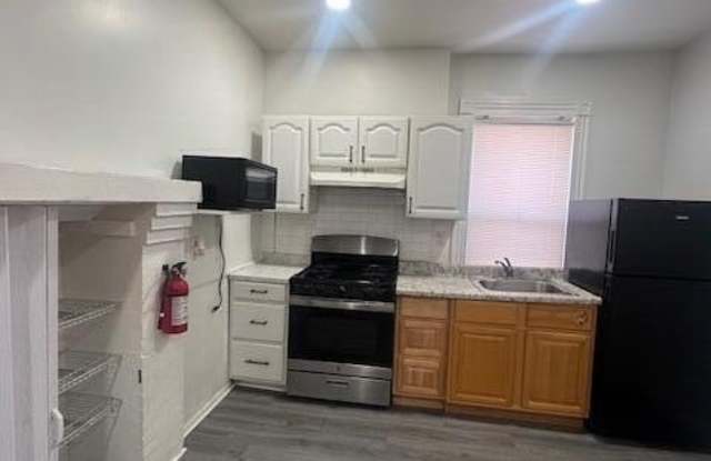 525 Franklin Street unit: 1 photos photos