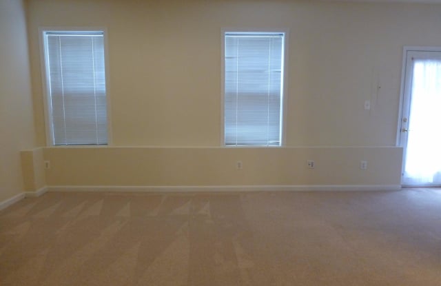 2824 SAINT CROIX DRIVE Gallery 4