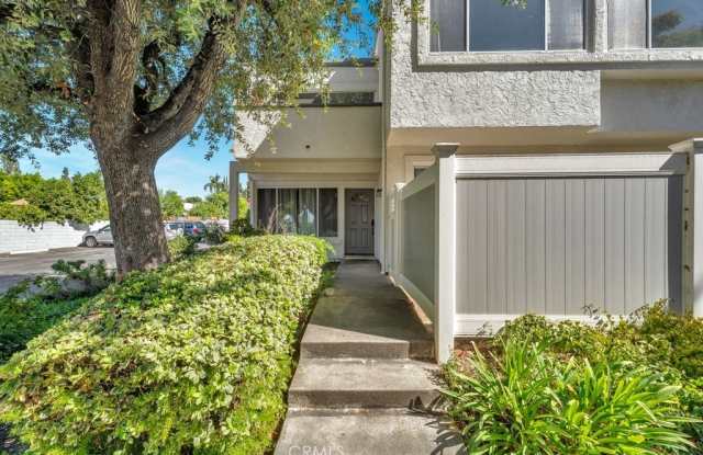 18535 Mayall Street Gallery 4