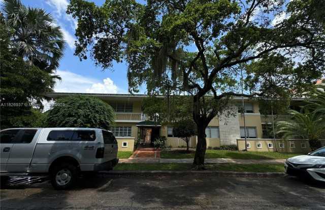 115 Calabria Ave photos photos