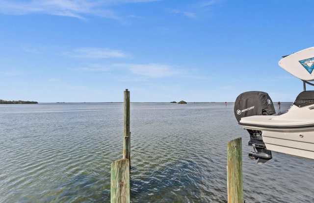 104 KLOSTERMAN ROAD W photos photos