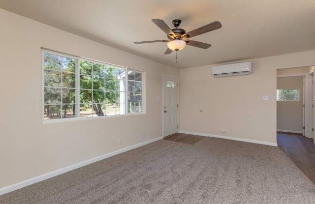 SPACIOUS 3 BED 1 BATH IN SHASTA LAKE CITY photos photos