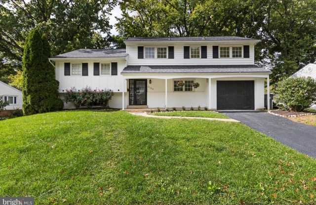 2106 LARGO RD photos photos