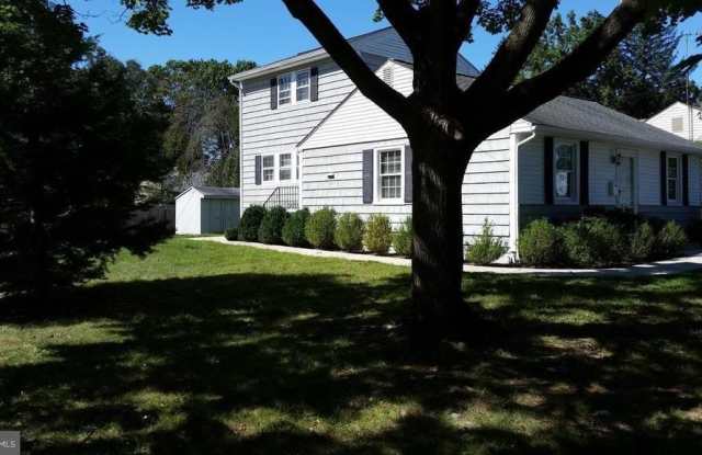 284 EWING STREET photos photos