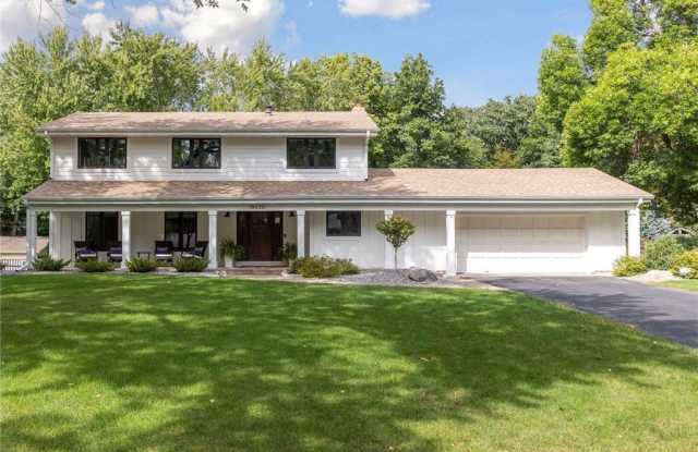 18620 26th Avenue N photos photos