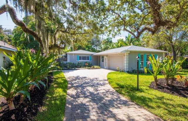 786 Dahlia Lane photos photos