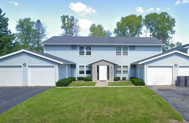 308 Pinecrest Drive #1 Gallery 1