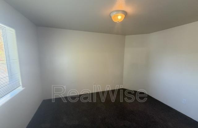 327 Pardee Ln Gallery 4