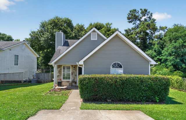 Charming 2BR House in McDonough photos photos