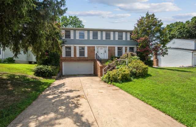 1402 Kingstream Dr, Herndon, VA 20170 photos photos