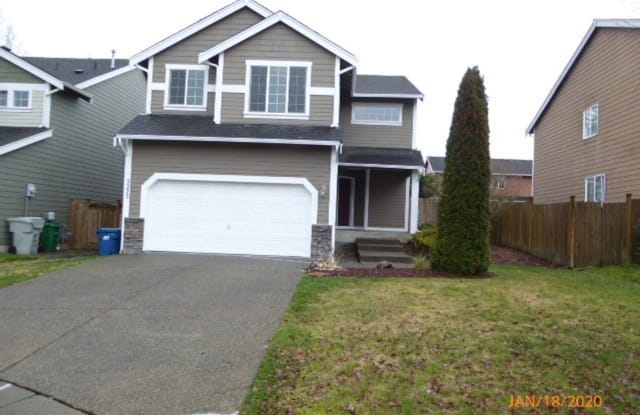 5225 NE 11th Ct - 5225 Northeast 11th Court, Renton, WA 98059