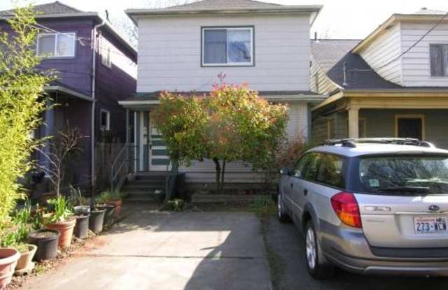 1126 33rd Ave photos photos