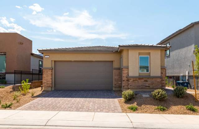 STUNNING 2022 HOME WITH A NEXT-GEN SUITE WITH SOLAR PANELS!! - 291 Fletcher Falls Street, Henderson, NV 89015