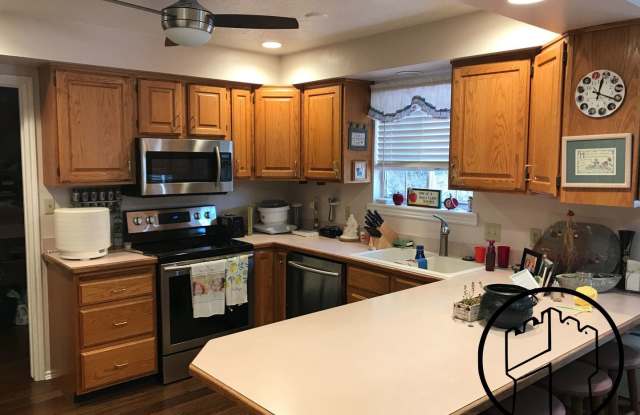 1250 South 900 East Gallery 2