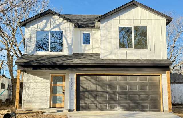 2009 West Easton Court photos photos