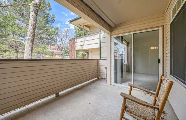 2 Bed, 2 bath in Quiet Community. New HVAC, New Flooring. Community pool and clubhouse access. MOVE IN INCENTIVES! photos photos