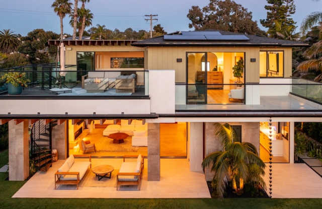 Fully Furnished, Modern Luxury, Outdoor Living, Close to Beaches photos photos