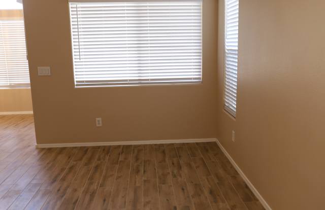2925 S 93rd Pl Gallery 4