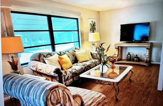 4542 Friendly Harbor Street photos photos