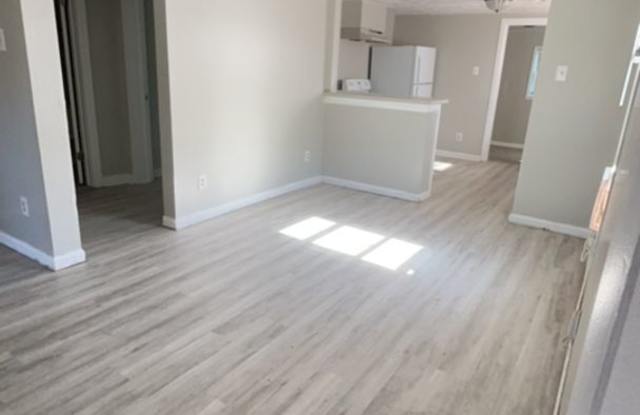 Washer/Dryer Hook-Ups photos photos