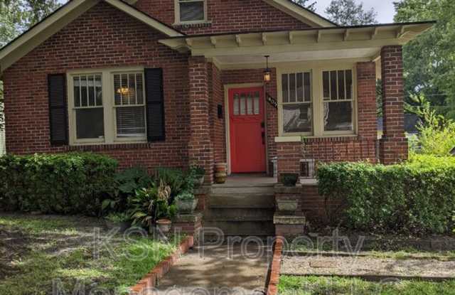 1405 E 51st St photos photos