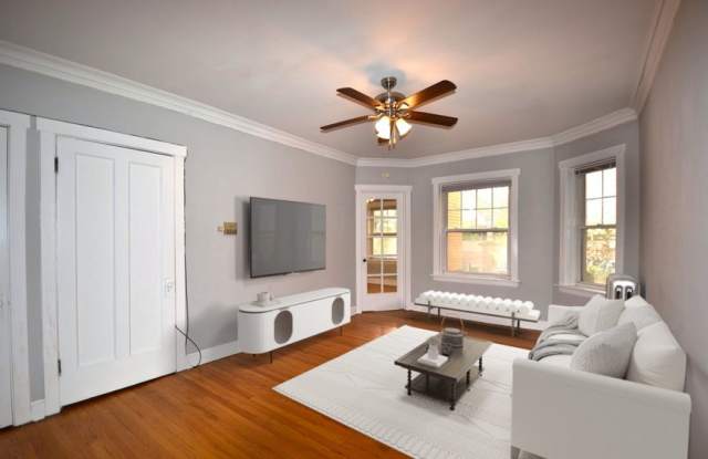 4406 North Rockwell St. photos photos 4406 North Rockwell St. photos photos