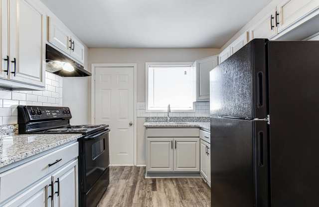 1295 West Gallery 4