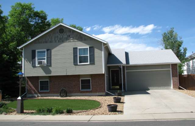Stunning 3 Bedroom/ 3 Bath Home With Large Backyard! photos photos Stunning 3 Bedroom/ 3 Bath Home With Large Backyard! photos photos