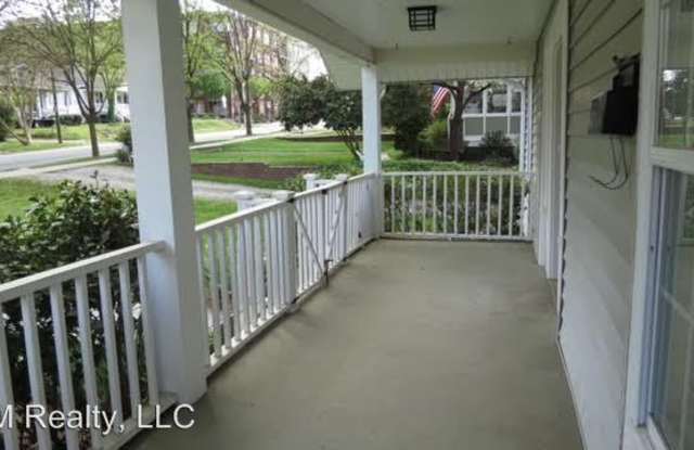 1608 Kenilworth Avenue Gallery 3