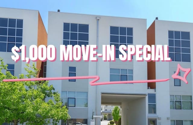 $1,000 OFF FIRST MONTH'S RENT!! Spacious 3 bedroom / 2.5 Bath Apartment in Emeryville, CA. - 1257 66th Street, Emeryville, CA 94608