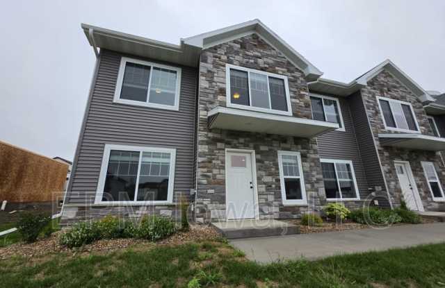 2311 Water Tower Place photos photos