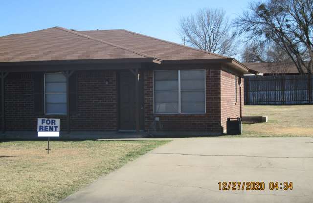 2027 Brandi Ln photos photos