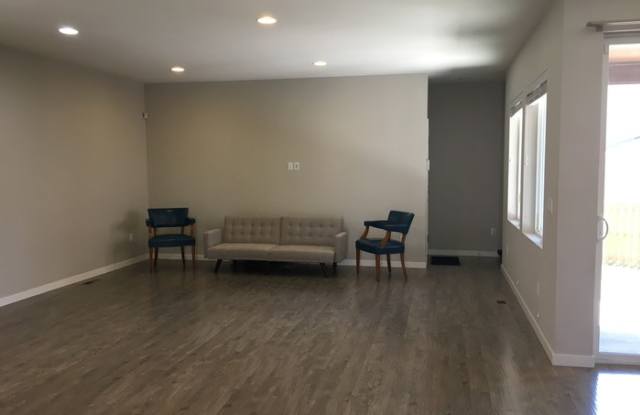 3423 Cranston Circle Gallery 4
