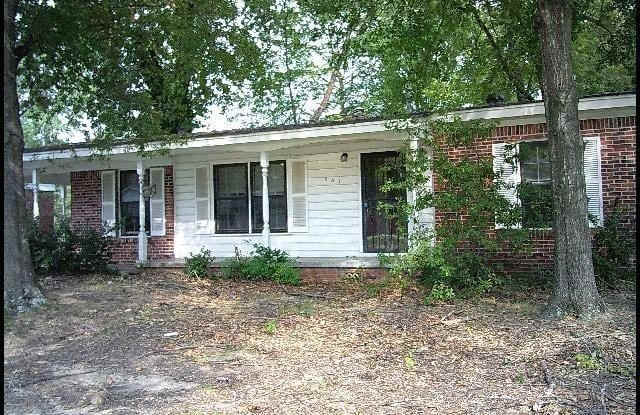 303 Brookside Drive photos photos