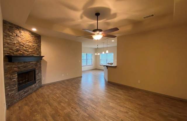 4103 Goliad Drive Gallery 4