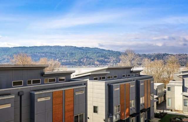 Stunning Home with Panoramic Lake Sammamish Views photos photos Stunning Home with Panoramic Lake Sammamish Views photos photos