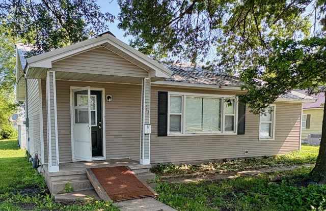 Rental Home Available – 617 E. Ashland Gallery 1