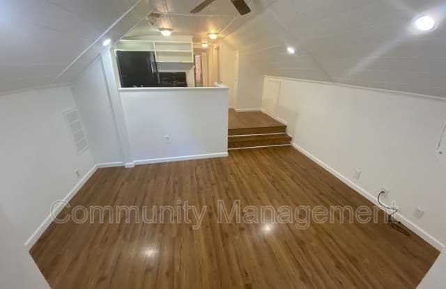 18819 Greenwell Springs Rd photos photos