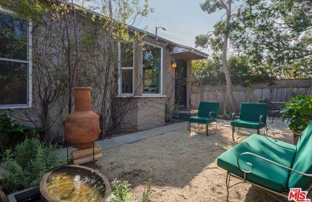 704 Vernon Avenue - 704 Vernon Avenue, Los Angeles, CA 90291