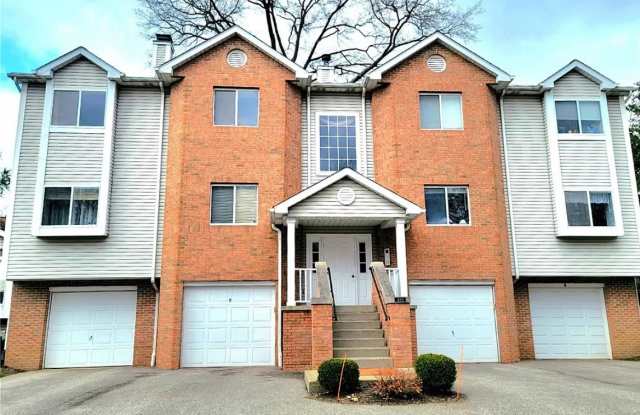 355 Village Pointe Drive Gallery 1