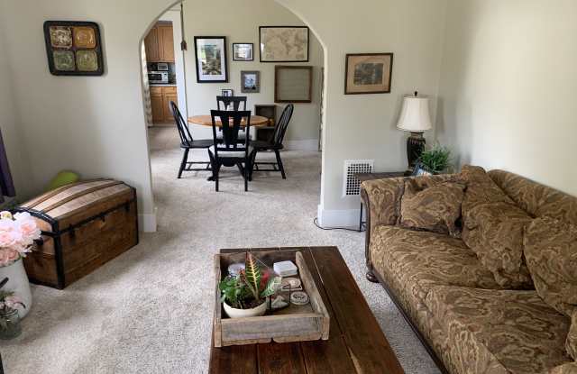 806 Tulip St photos photos