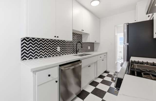 Newly Remodeled 1-Bedroom Upper Unit in Alamitos Beach photos photos